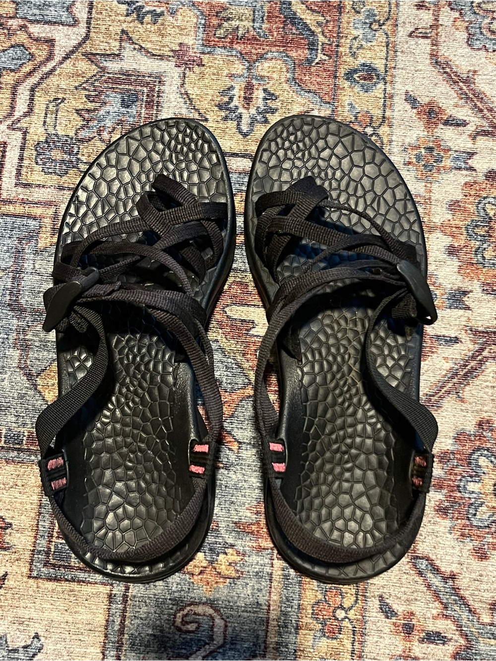 Women’s Black 2 Strap Chaco’s Size 8